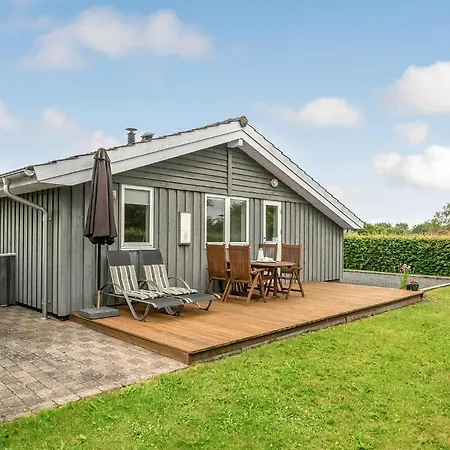 別荘 Awesome Home In Haderslev With Sauna